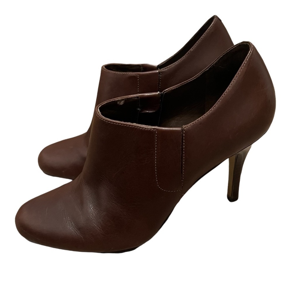 COLE HAAN Cheyenne Ankle Booties